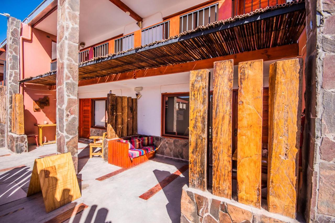 Hotel Casa Algarrobo Сан-Педро-де-Атакама Екстер'єр фото